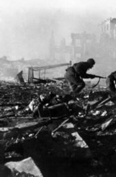 Stalingrad: Researching the Lighthouse